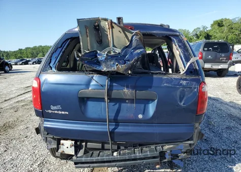 2001 Chrysler Voyager z USA, uszkodzony, nr VIN 1C4GJ25371B275512